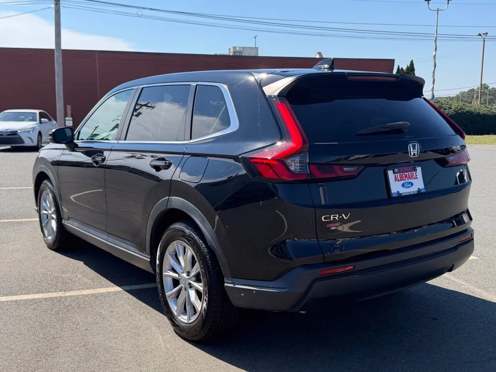 Used 2023 Black Honda EX-L image 7