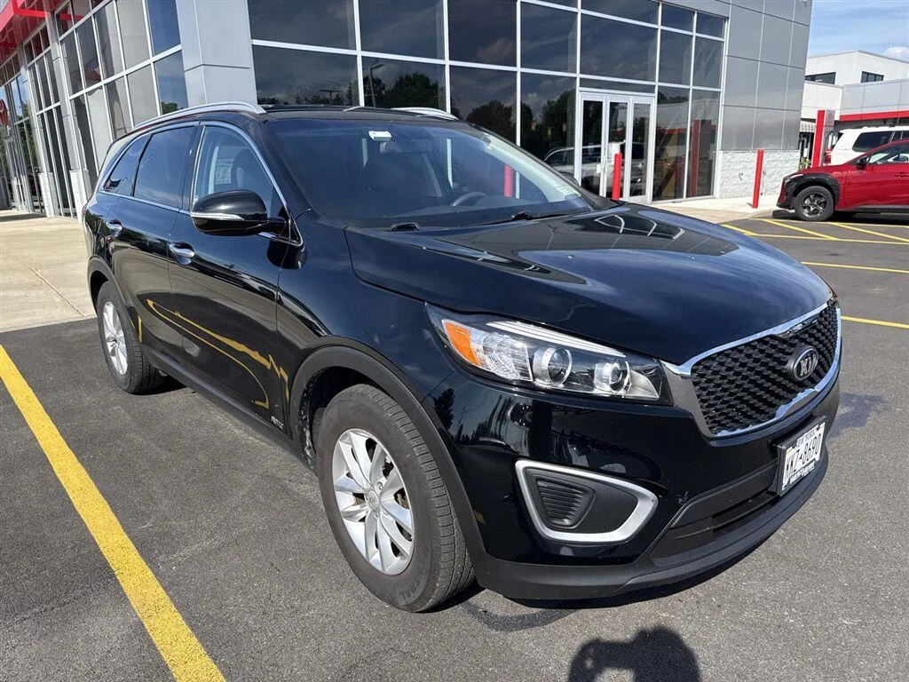 Used 2018 Ebony Black Kia LX image 2
