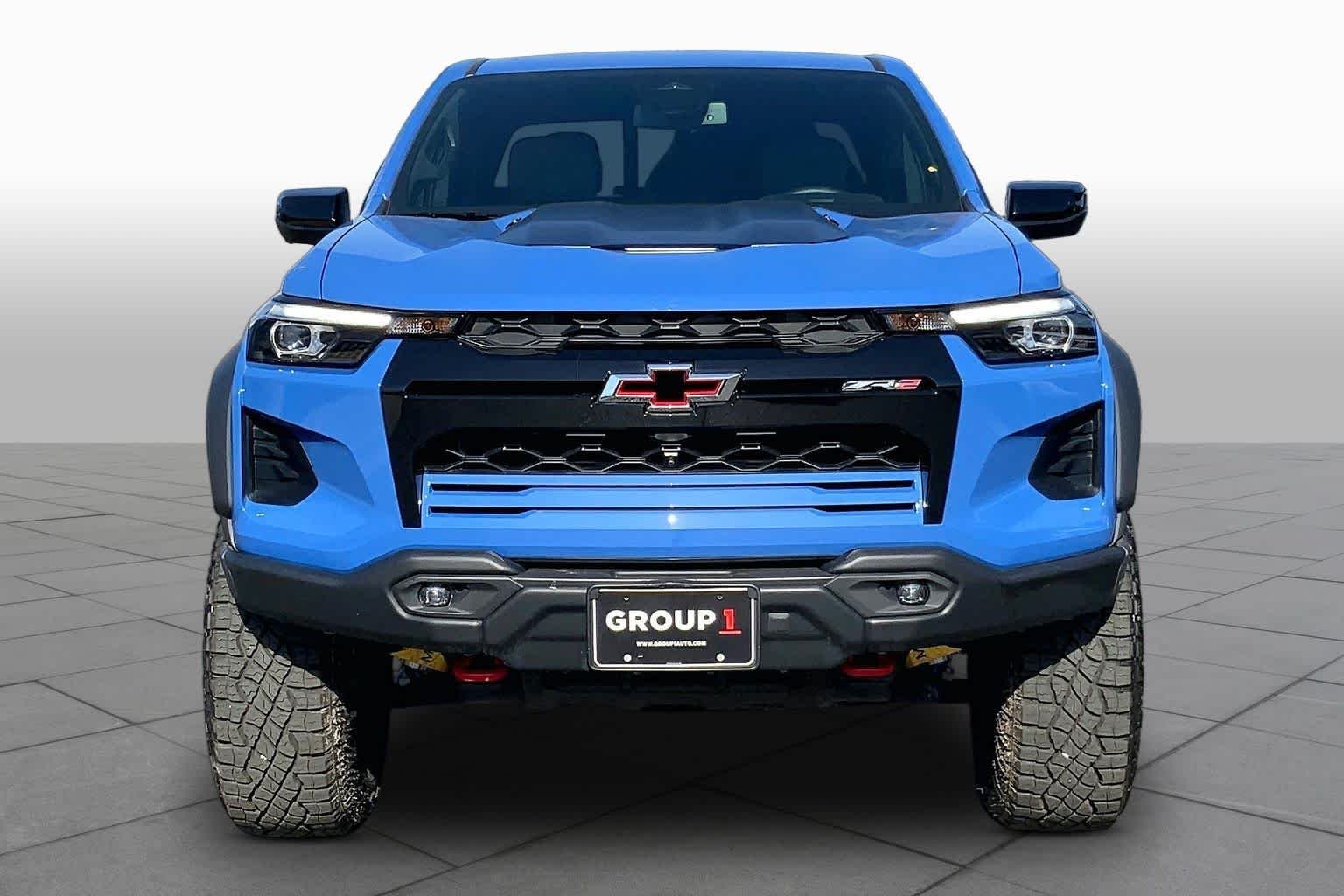 Used 2025 Reef Blue Metallic Chevrolet ZR2 image 4