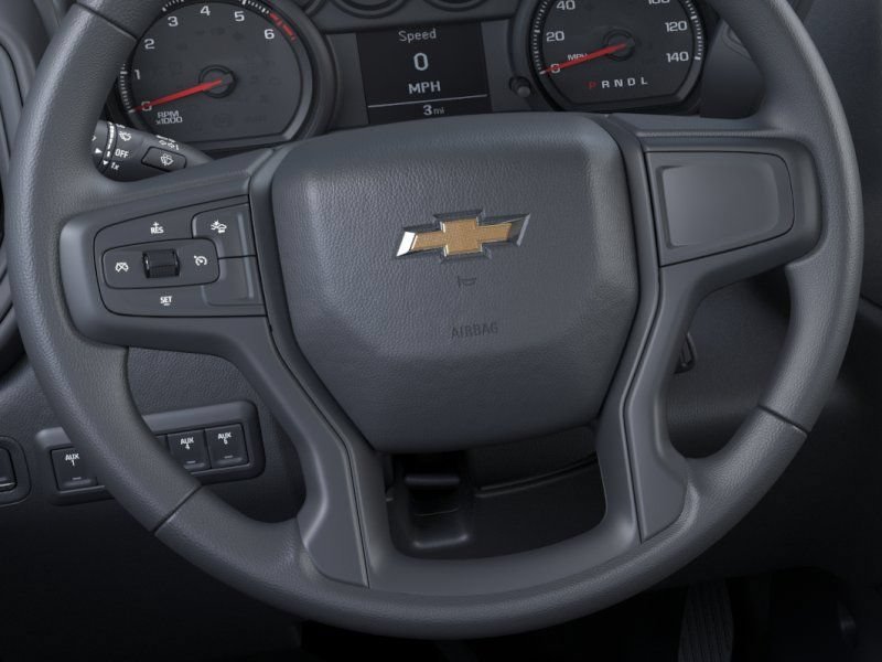 New 2026 Summit White Chevrolet Work Truck image 19
