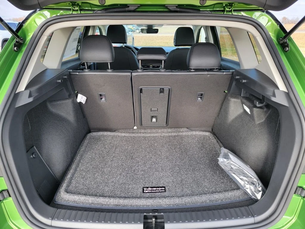 2026 Volkswagen Taos SE Black - Photo 19