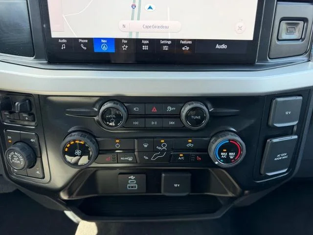 New 2026 Carbonized Gray Metallic Ford F-250® XLT image 38