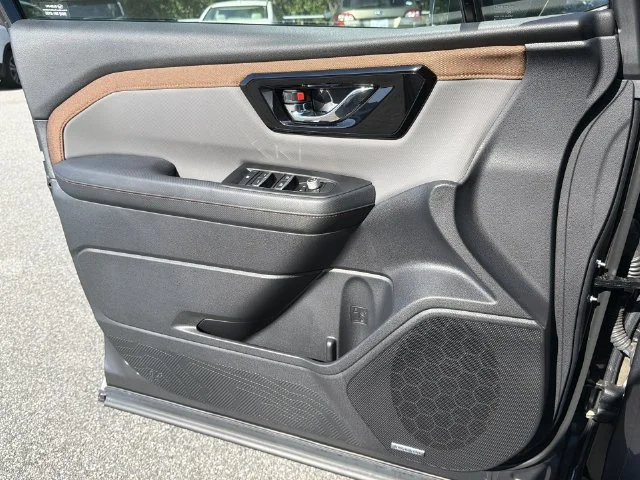 Used 2026 Gray Subaru Sport image 31