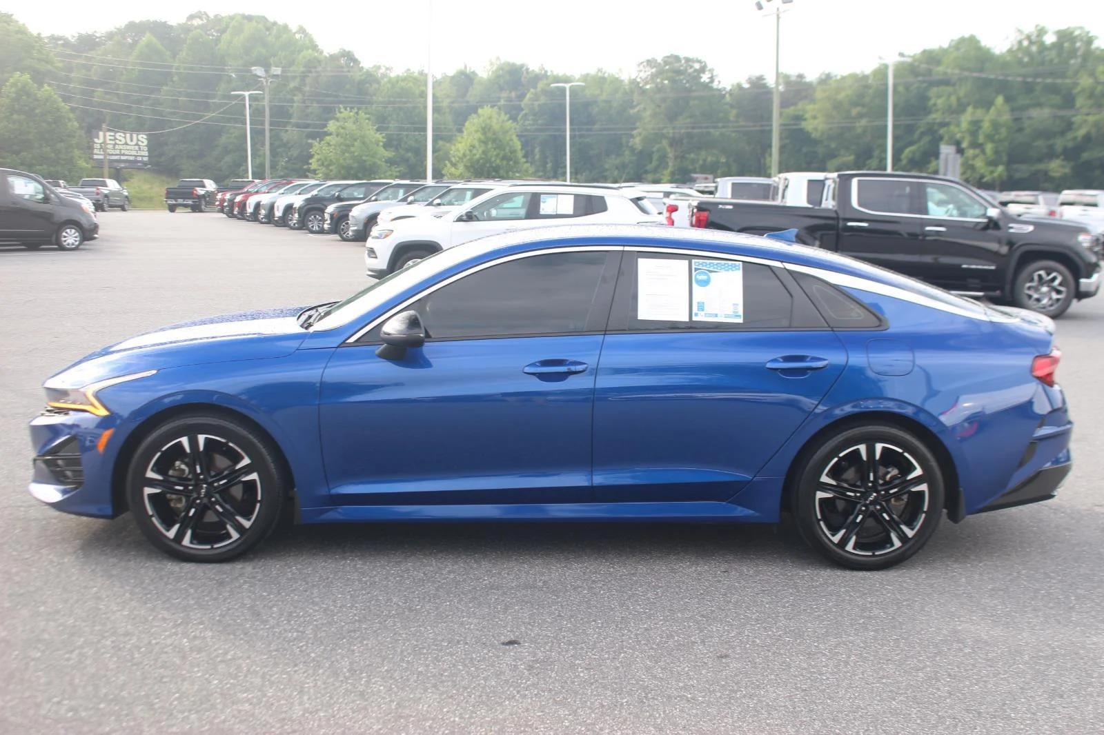 Used 2022 Blue Kia GT-Line image 4