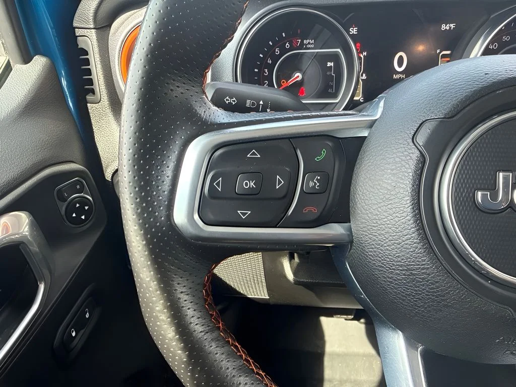 Used 2021 Blue Jeep Mojave image 13