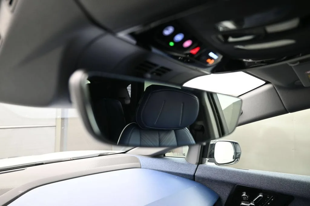 2027 Cadillac OPTIQ Premium Sport - Photo 25