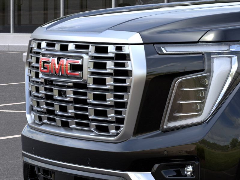 2026 GMC Yukon XL Denali - Photo 13