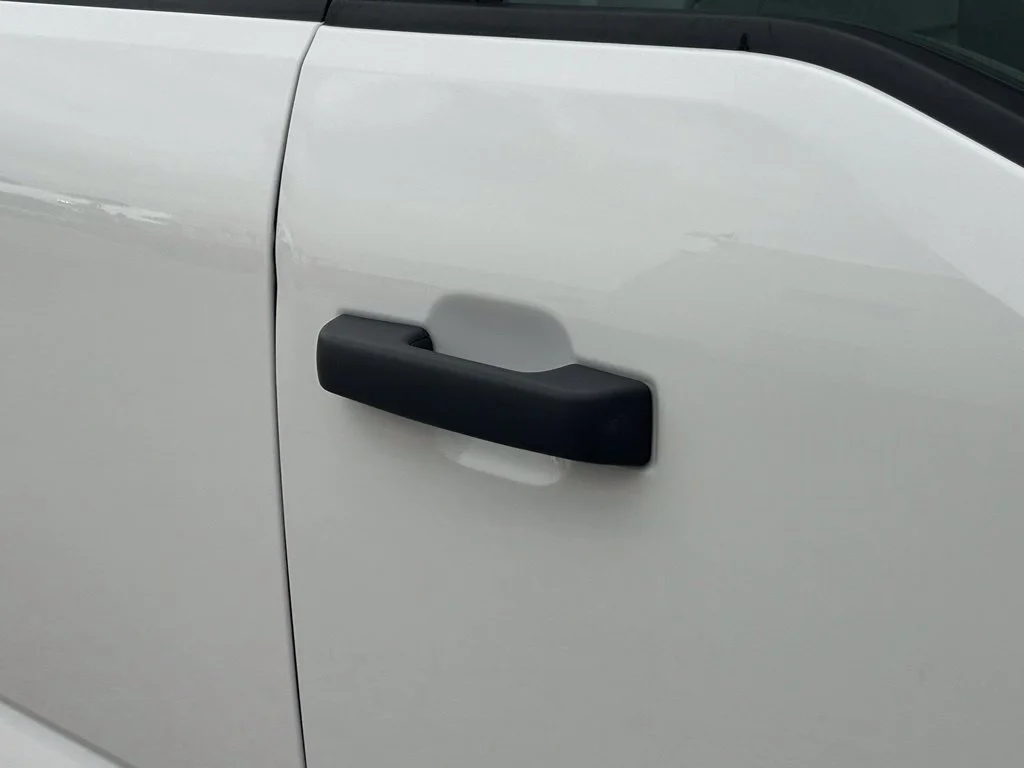 Certified Used 2023 Oxford White Ford XL image 21