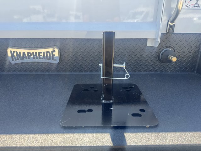 2024 Ford F-600 Super Duty Chassis Cab XL - Photo 15