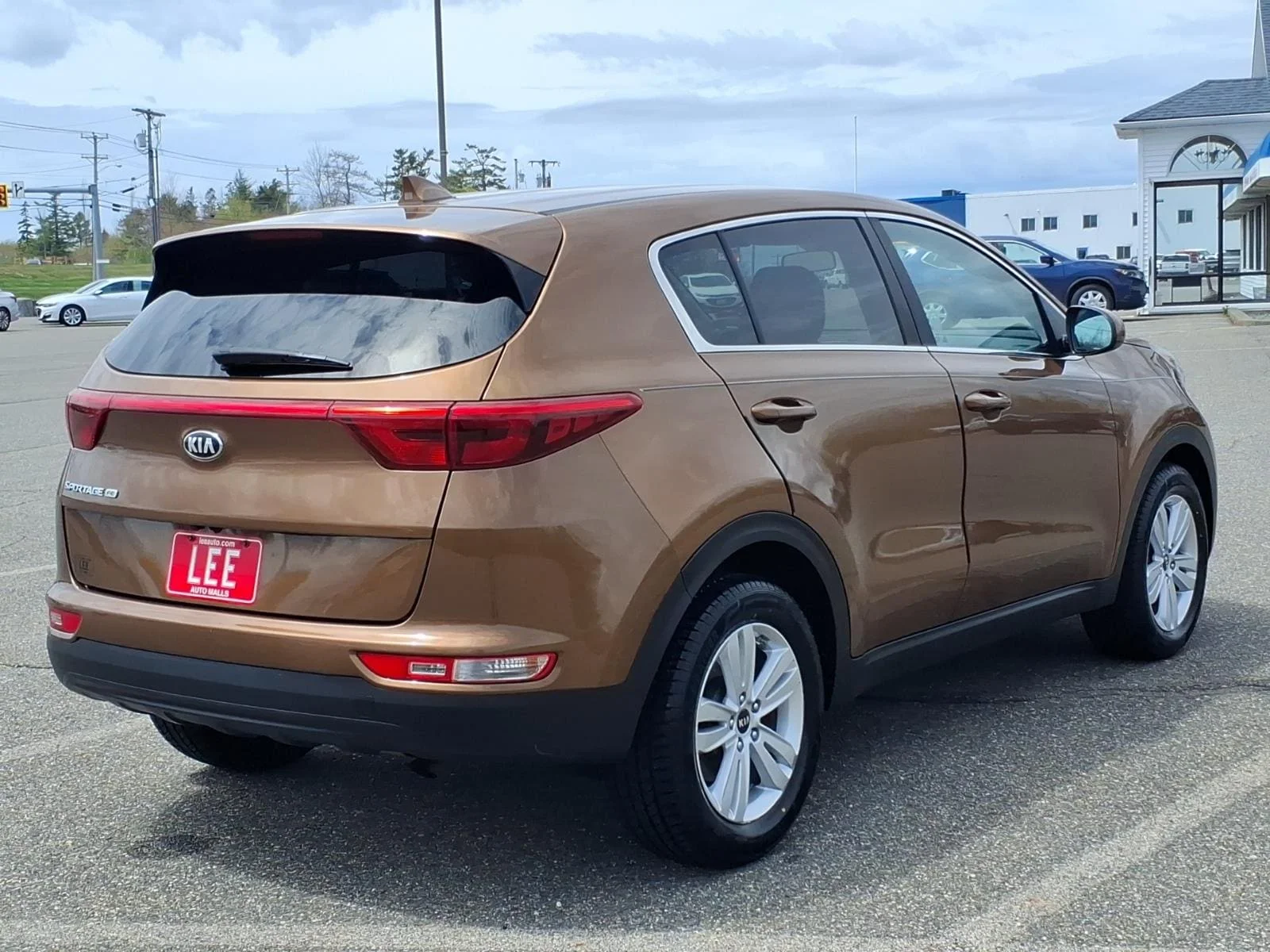 Used 2019 Copper Kia LX image 5