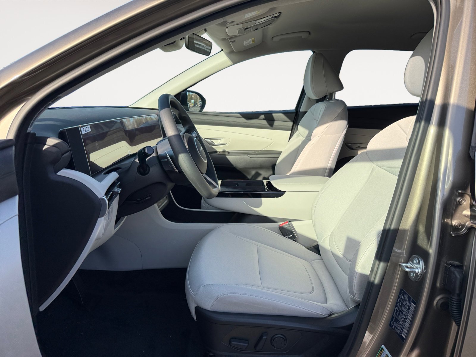 New 2026 Cashmere Bronze Hyundai SEL AWD image 10
