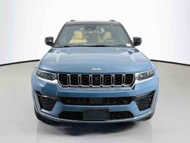 New 2027 Steel Blue Paint Jeep Summit image 2