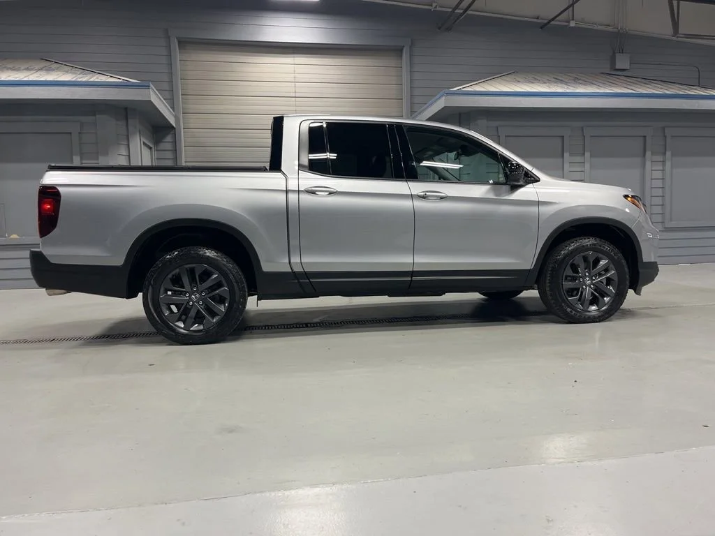 2021 Honda Ridgeline Sport - Photo 46