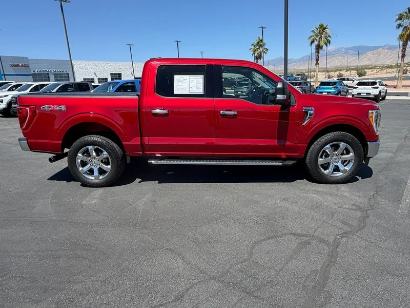 Used 2021 Rapid Red Met Tin Ford XL image 2