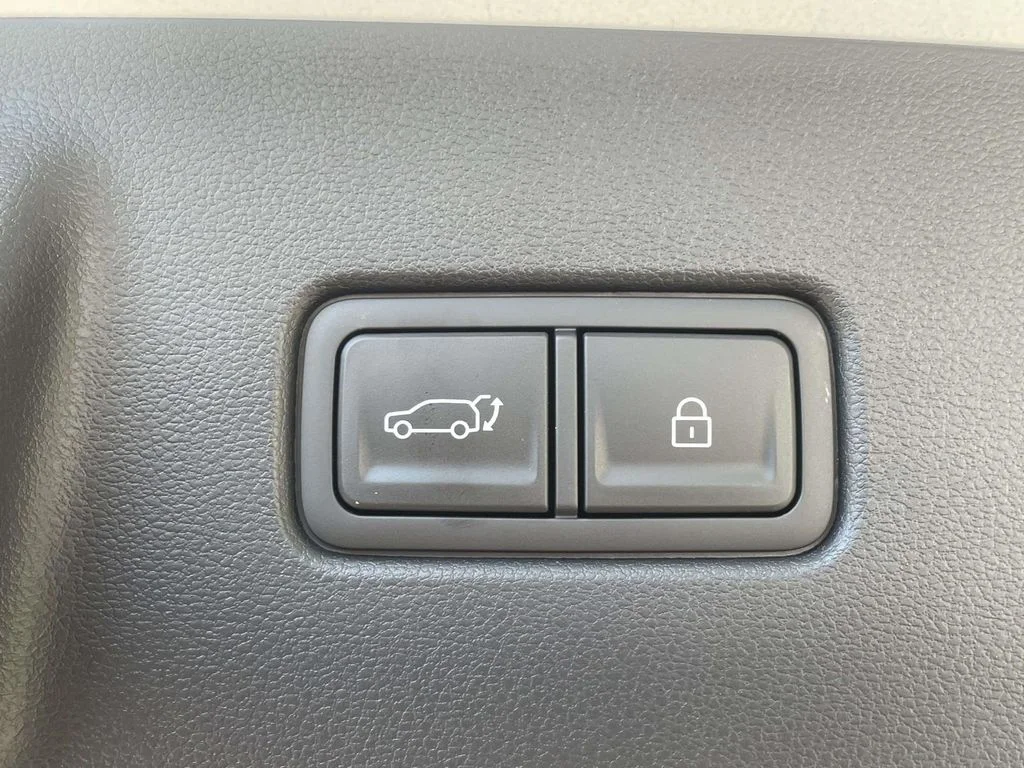 New 2026 White Hyundai XRT Pro image 10