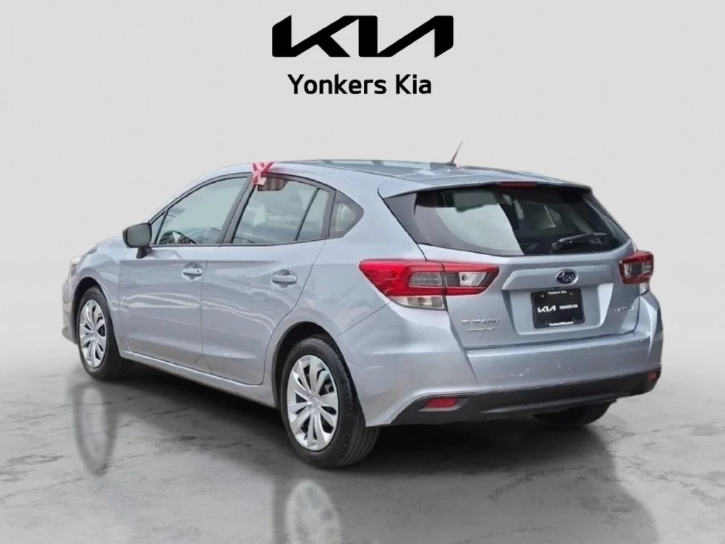 Used 2020 Silver Subaru Base image 8