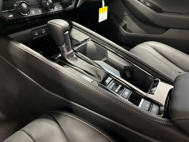 New 2026 Urban Gray Pearl Honda Touring image 15