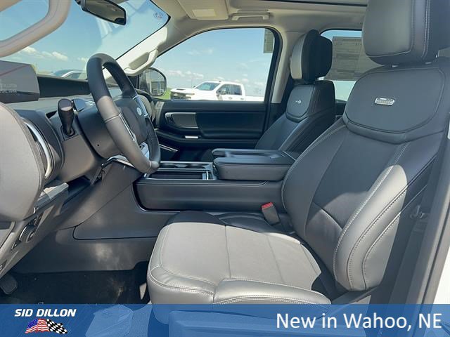 New 2026 Star White Metallic Tri-Coat Ford MAX Platinum® image 25