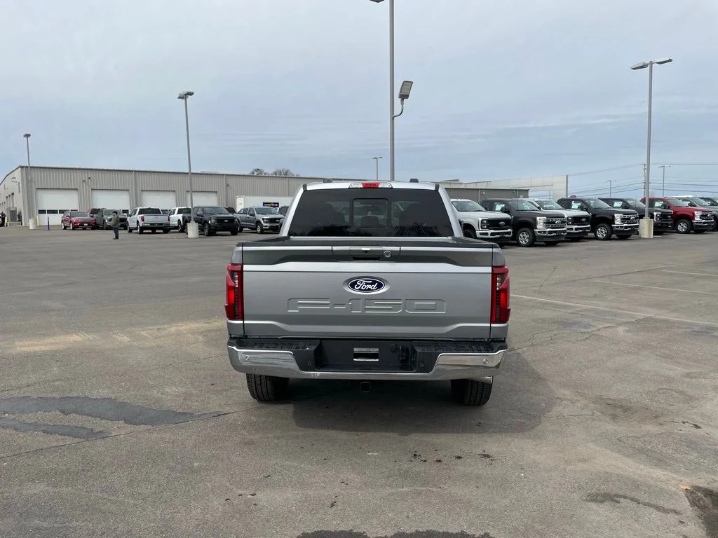 2025 Ford F-150 XLT - Photo 6