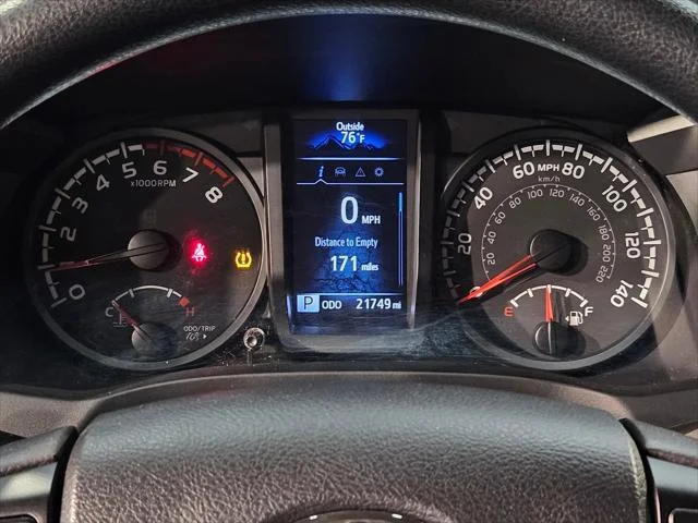 Certified Used 2023 MAGNETIC GRAY MET. Toyota  image 15