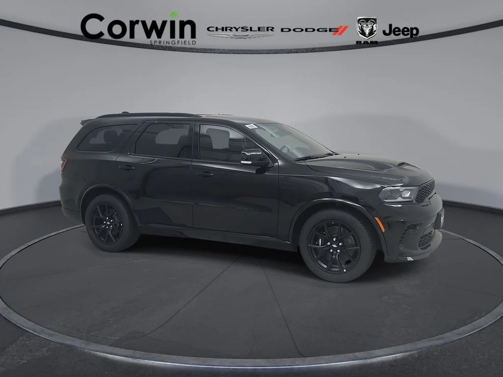 New 2026 Diamond Black Clear-Coat Exterior Paint Dodge GT Plus HEMI V8 image 1
