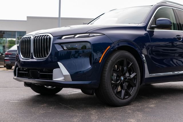 Certified Used 2027 Tanzanite Blue II Metallic BMW xDrive40i image 6