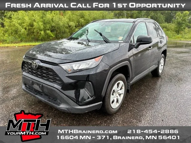Used 2020 Black Toyota LE image 4