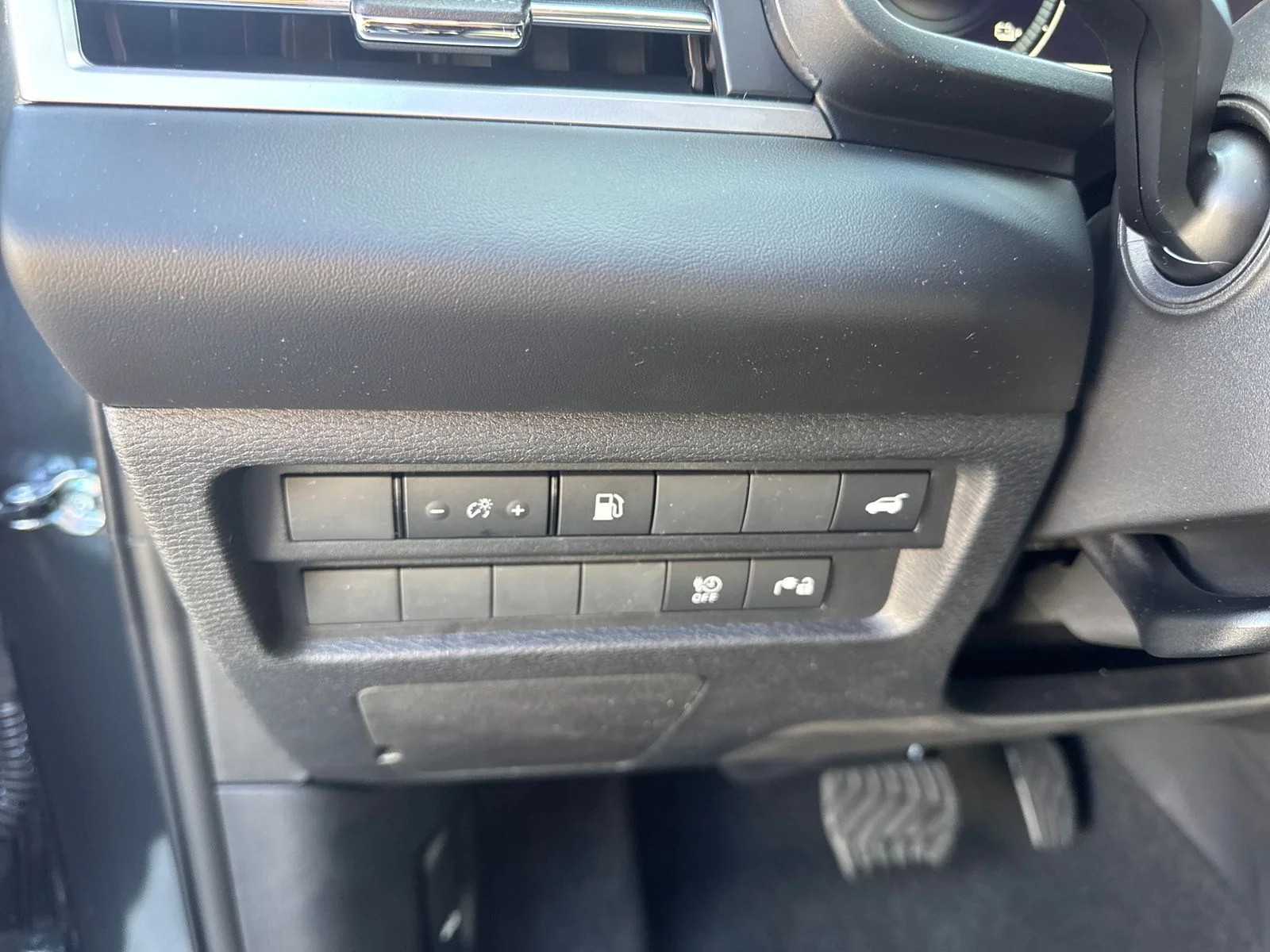 New 2026 Nissan Rogue Plug-In Hybrid SL 4D Sport Utility