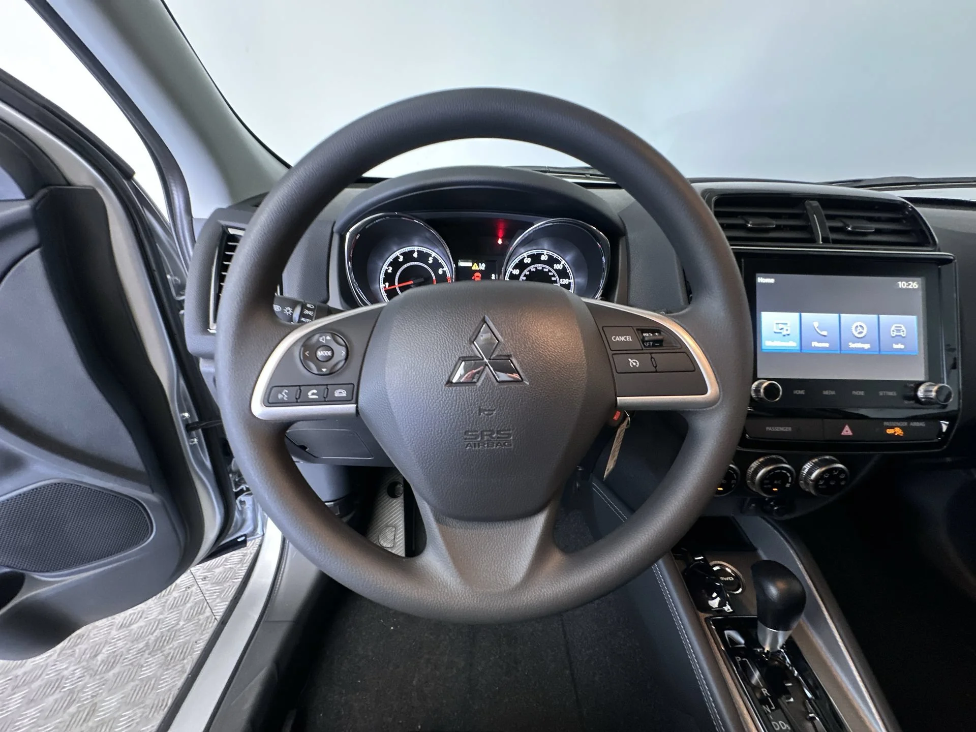 New 2026 Alloy Silver Metallic Mitsubishi S image 16