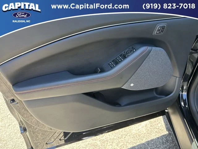 Used 2025 Black Ford Premium image 20