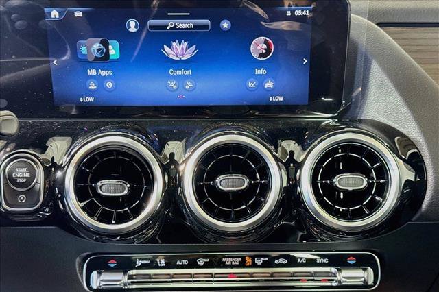 New 2026 Cirrus Silver Metallic Mercedes-Benz GLA 250 image 42