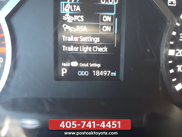 Used 2025  Toyota SR5 image 22
