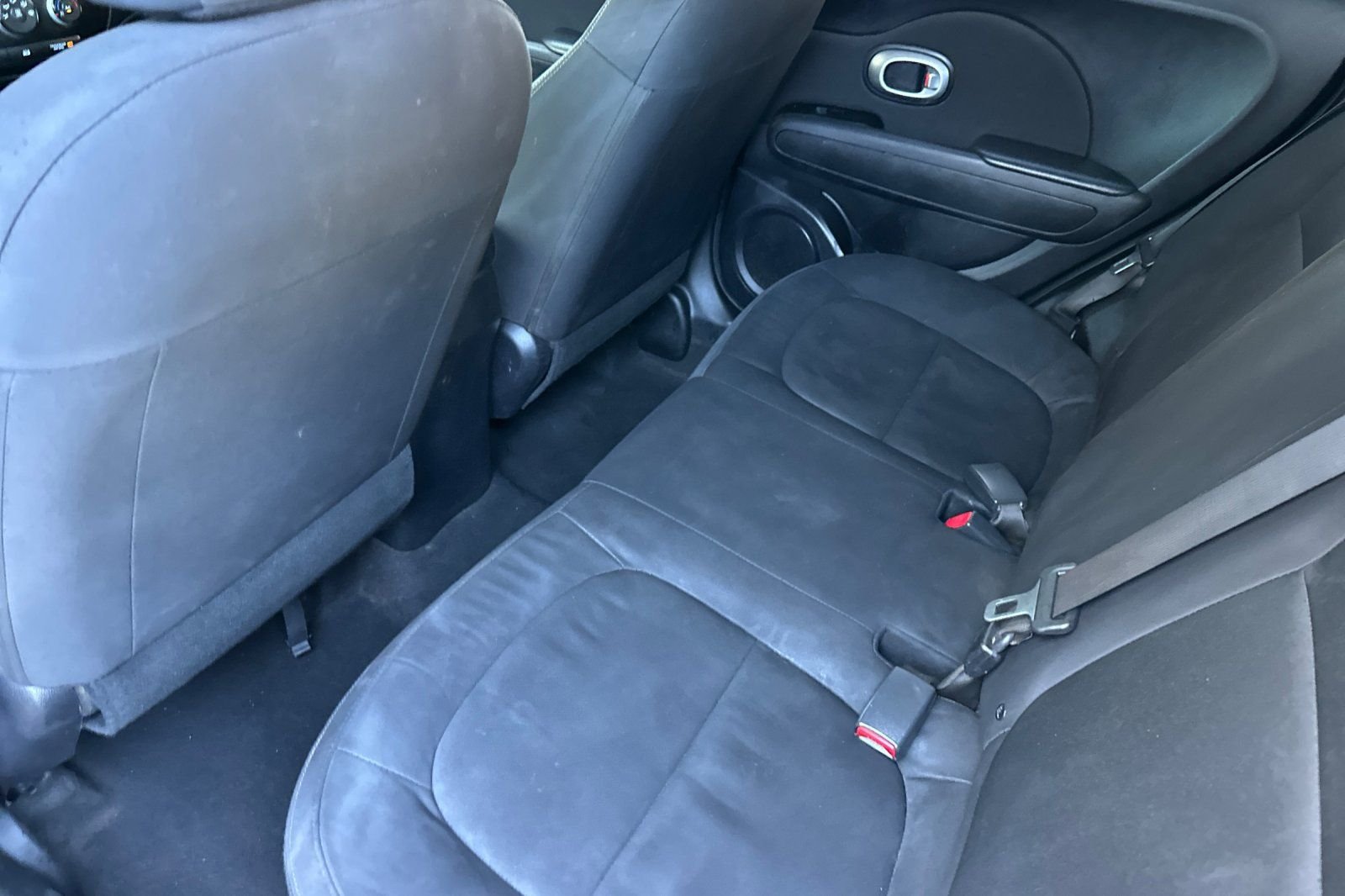 Used 2016 Green Kia Base image 13
