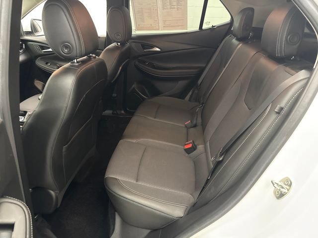 Used 2023 SUMMIT WHITE Buick Preferred image 21