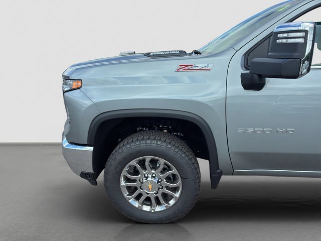 2026 Chevrolet Silverado 3500 HD LTZ - Photo 6