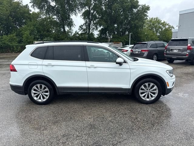 Used 2018 Pure White Volkswagen 2.0T SE image 2