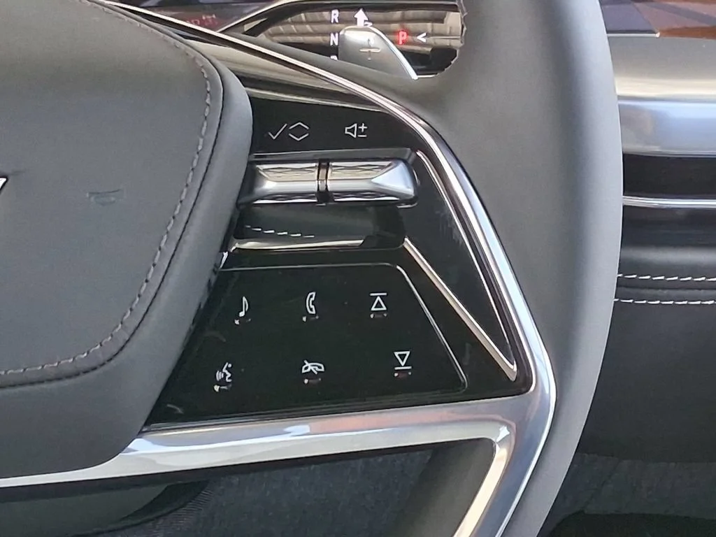New 2026 Vibrant White Tricoat Cadillac Platinum Sport image 13