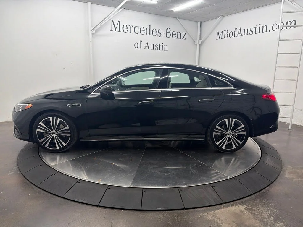 New 2027 Black Mercedes-Benz  image 4