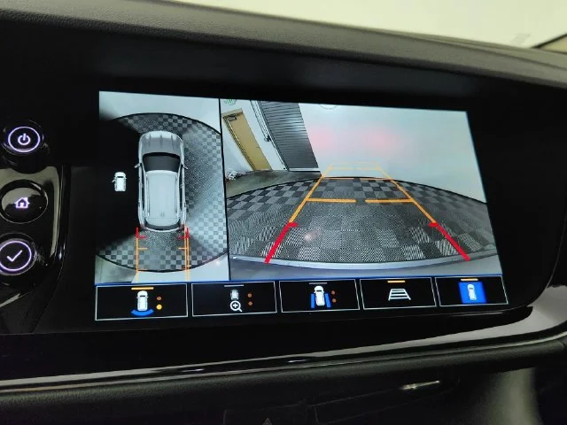 Used 2022 Gray Buick Avenir image 28