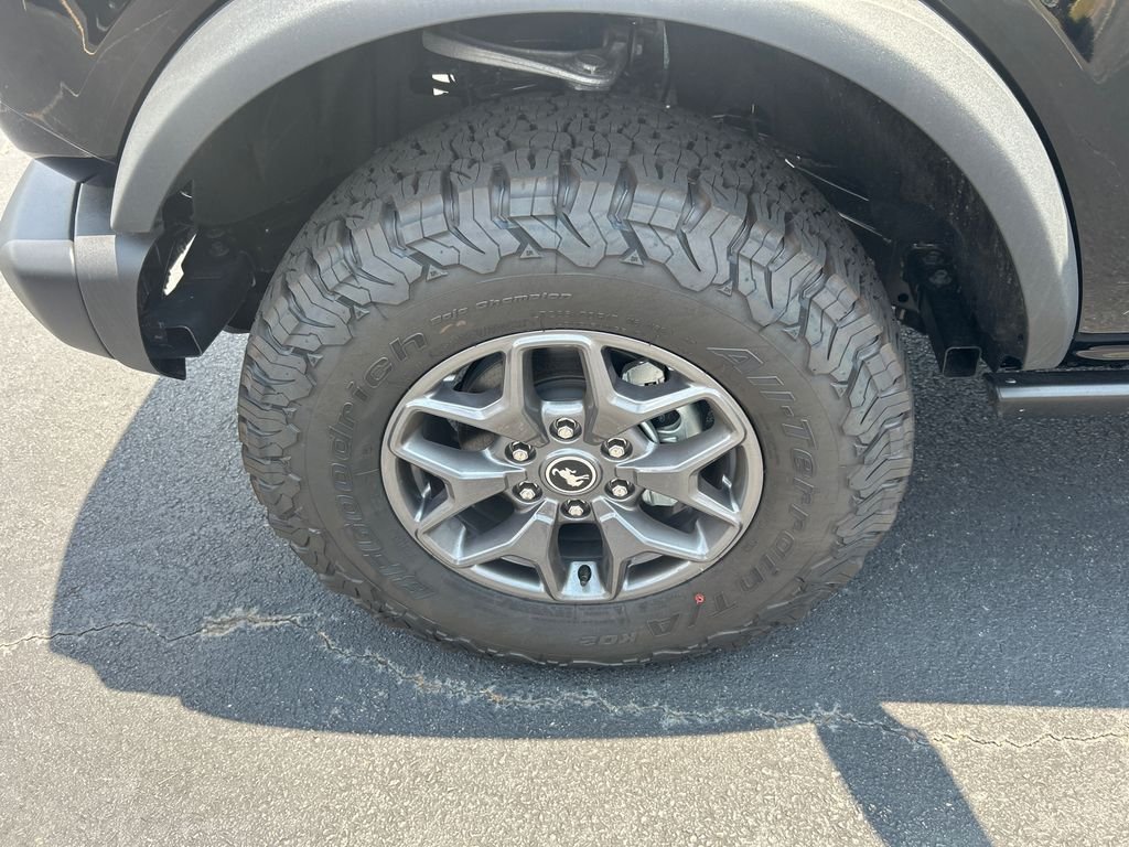 New 2025 Black Ford Badlands image 11