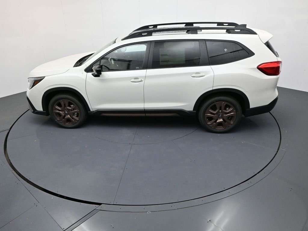 Used 2025 White Subaru Limited Bronze Edition image 27