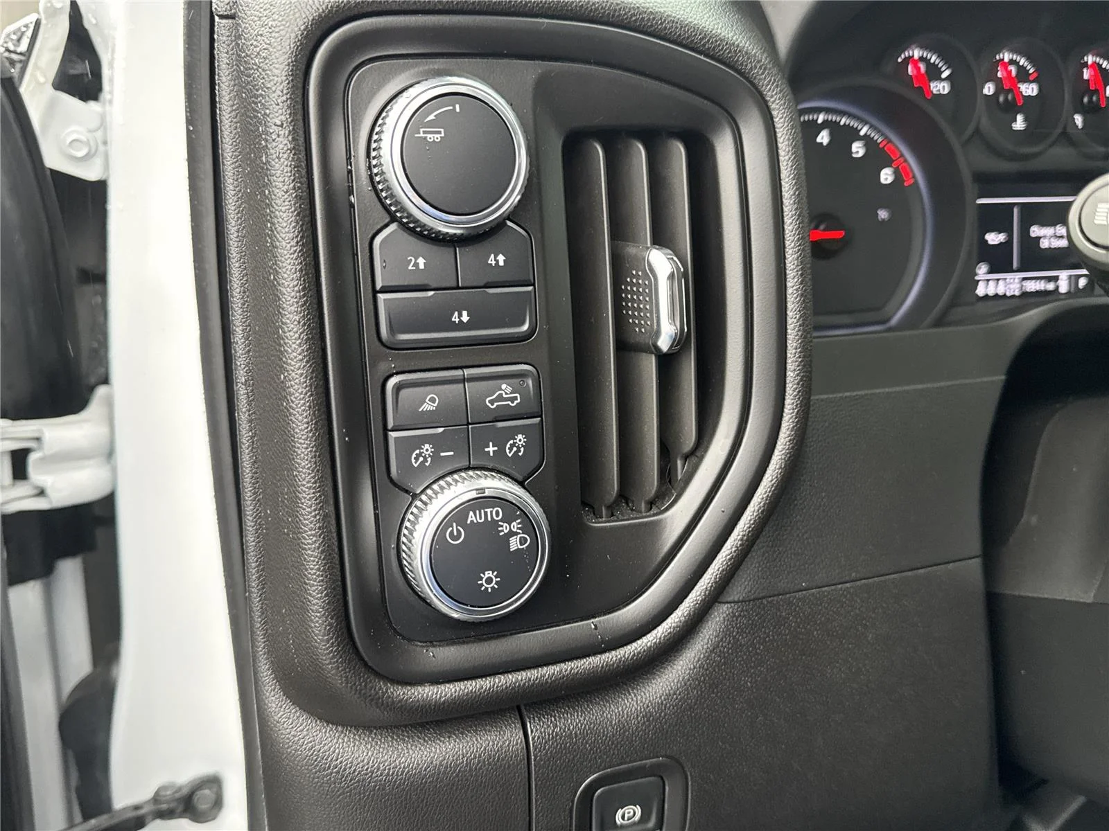 Used 2025 Summit White GMC Pro image 19