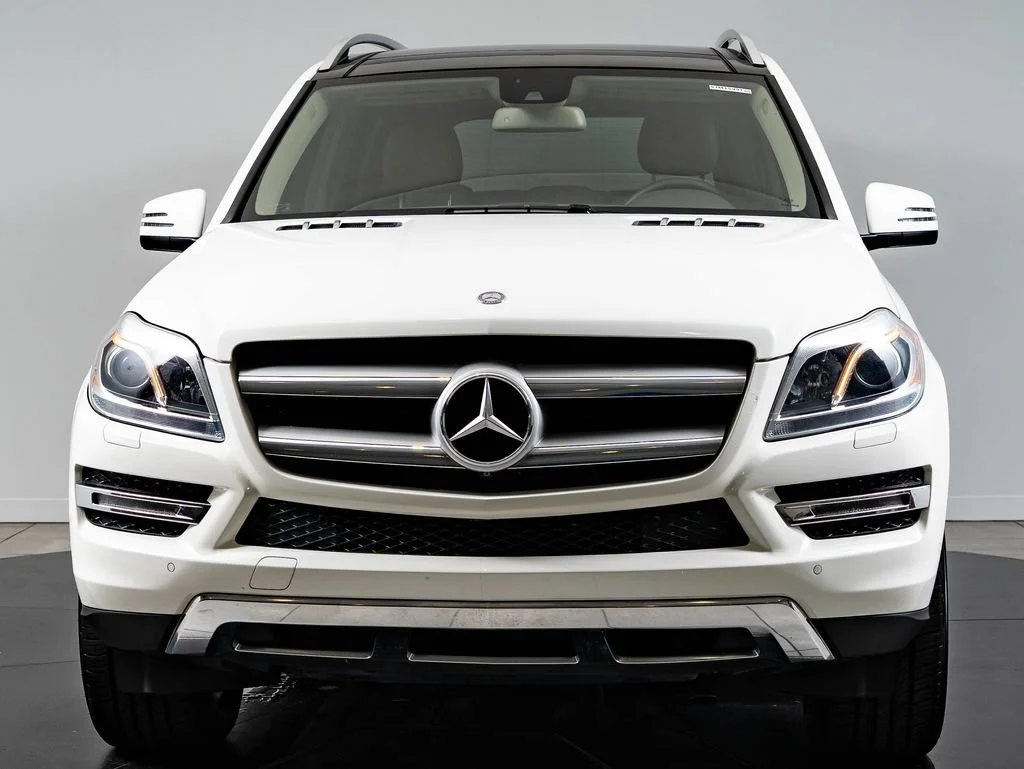 Used 2016 Polar White Mercedes-Benz GL 450 image 2