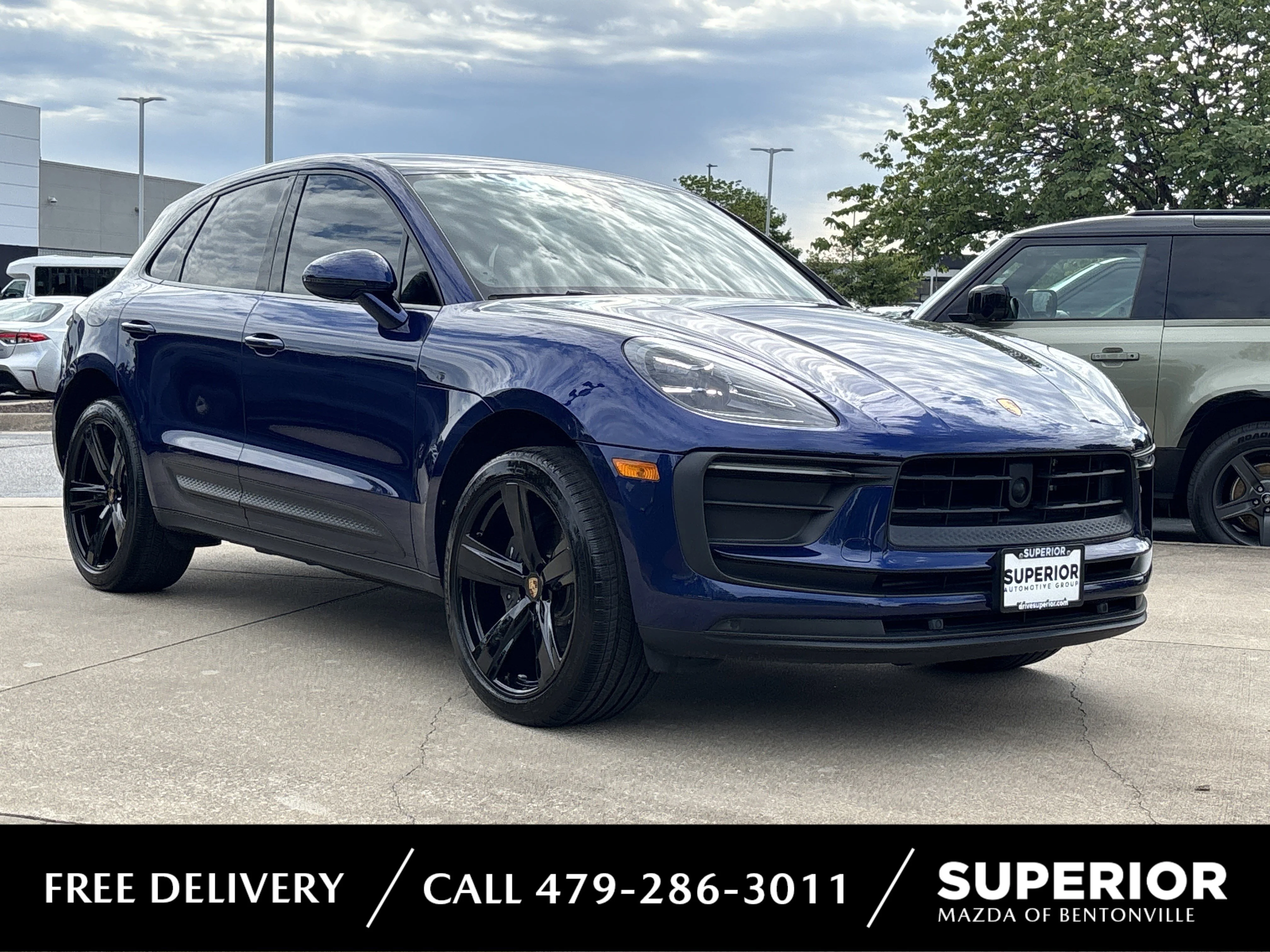 2024 Porsche Macan Base