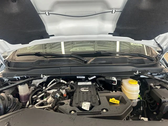 New 2026 Bright White Clear-Coat Exterior Paint RAM Laramie image 28