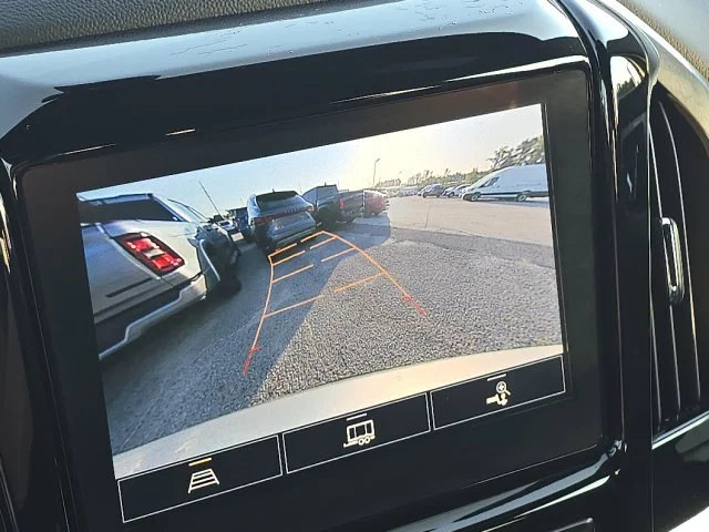 Used 2022 Silver Chevrolet LT image 36