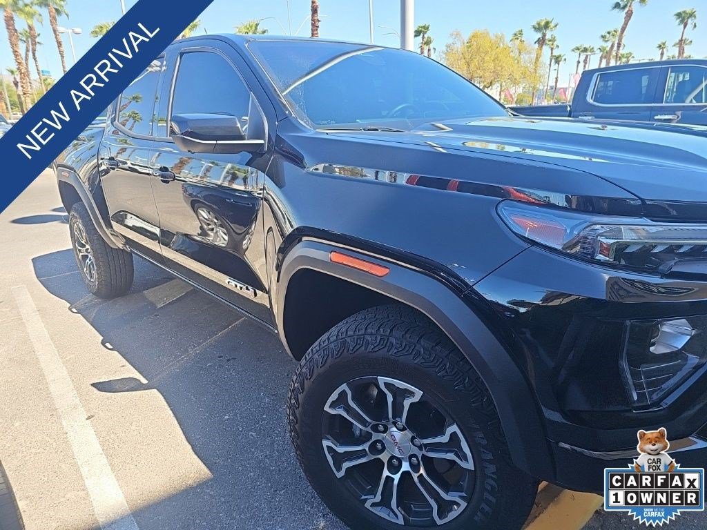 Used 2025 Onyx Black GMC AT4 image 25