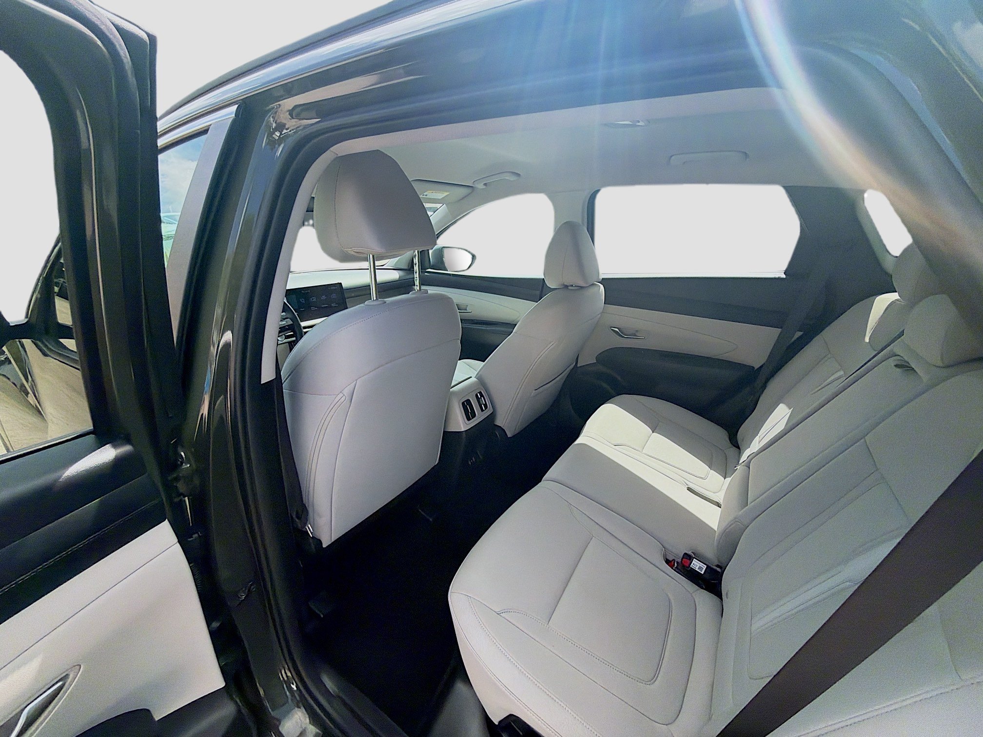 Used 2026 Rockwood Green Hyundai SEL image 29
