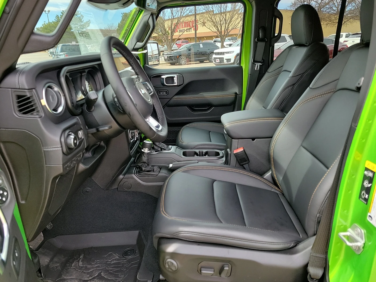 New 2026 PGE Mojito! Cle Jeep 4-DOOR SAHARA image 12