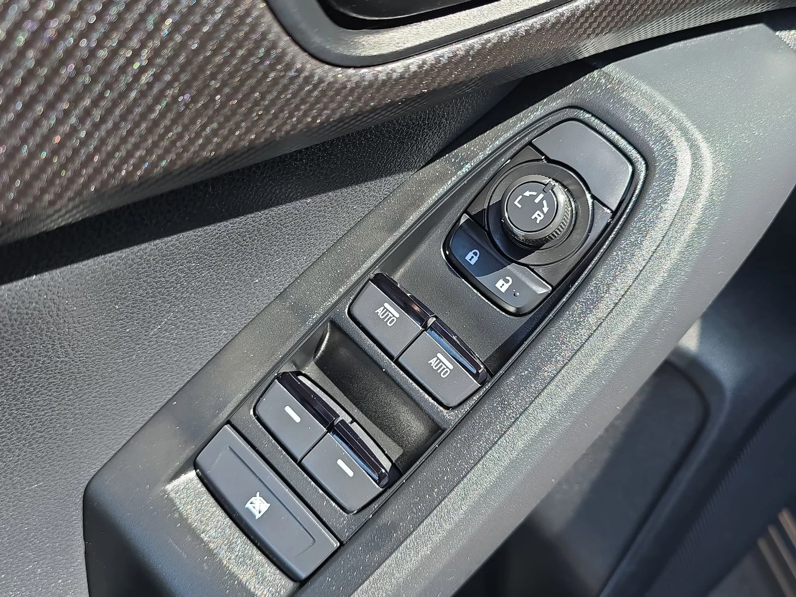 Used 2024 Gray Metallic Subaru Sport image 27